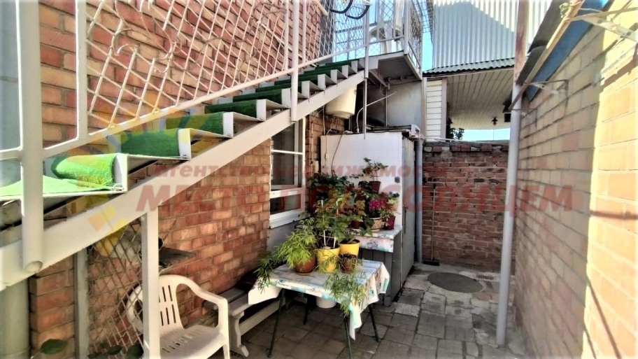 de5afba8dc33ed4d72b24fcb00849492e99f86c341a55782ab92871508833661