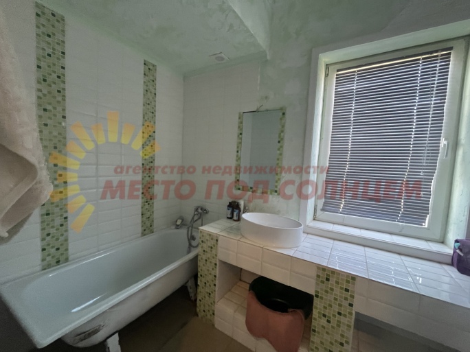 7faf1bda359239007e3f82e8809573f1a52b244e4b95af72d7594d55b2fbef44