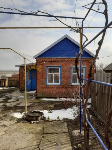 e62b4e9499ea7894261f43882d735f084fe9efbabdbaa01c00280d8f1ba326b5