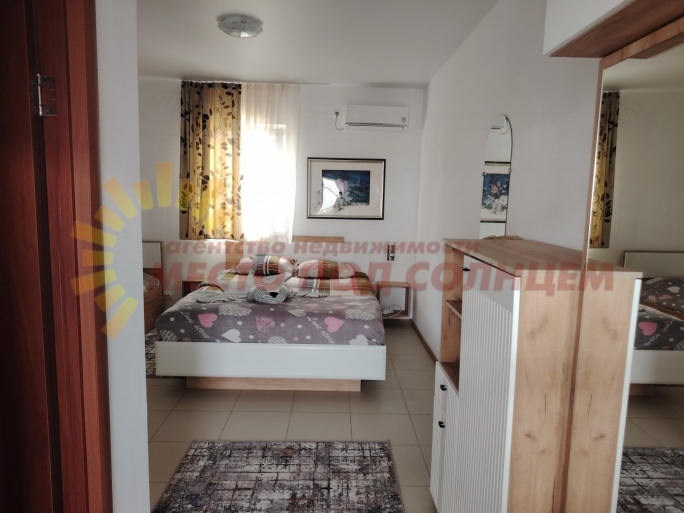 1c773e2c4991dca7d81abcc87a7db6865f4a5d2c33140e1cf454389c9d3cb65a