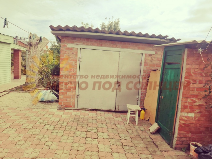 e2a8821a6b0dc63eae44d4425c7a1a6f4d9b660aff6ab60816b3f572cdd9293c