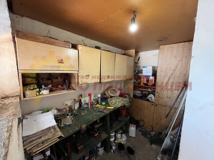 dc8d13fbfda4678773fd89fb6aed1039b8d2fbc674cae677a9480373c975fdb3