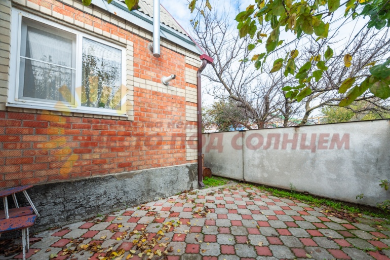 d950c406bb5f7e65fd792605ff82b8fea3b01bb66b9368fdcda3a6f675381863