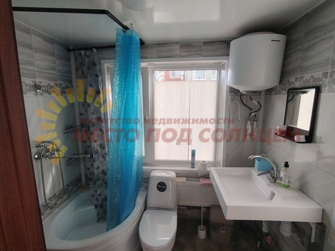 b1d67537509f3102f166a47d1ef3196ec1fac5359a4b6bd4c9c7158a70931d02