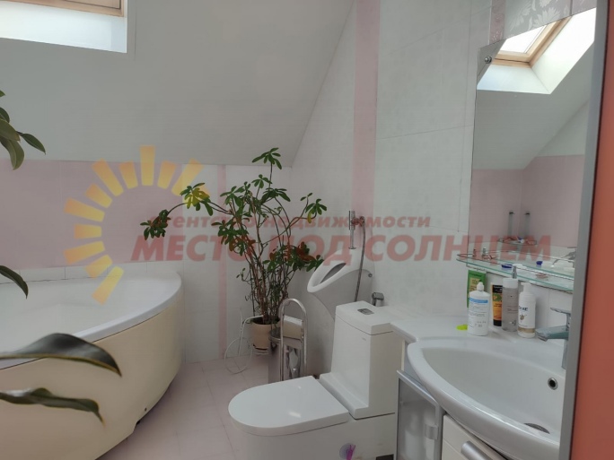 f5c39a1b49cb3d311103a261c5a9135cfd20a4c192dc3db7e545ba37400b4f2b