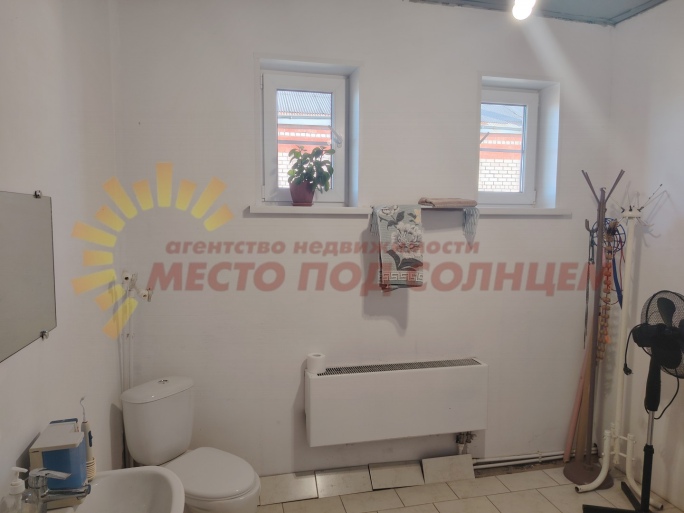 b2c0ff65e2864161b4aa20f688825ee2c5ff4331c7b8b33b94be2c4384bbb3f5