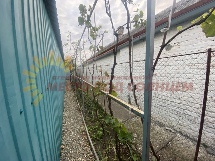 0dd4e86d53064a0253f1da7fcc7c1151e0926b4931096ef358a7384256ebf16d