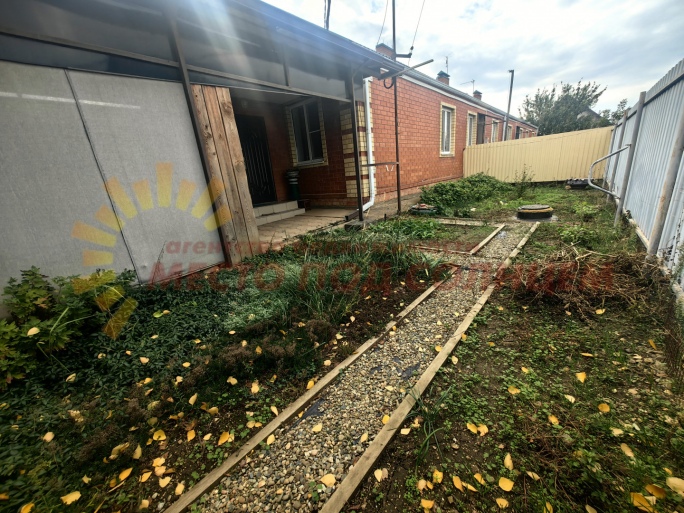 d2295c17c9eac763e658fa6fb4d5f9d442086d0527356768e43e8beb2e611063