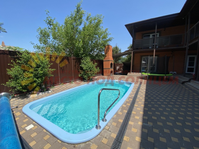 8af815021bbd8f0978f5320e67b1d35761221e10d9aaf3b8b7778a34c5926d75