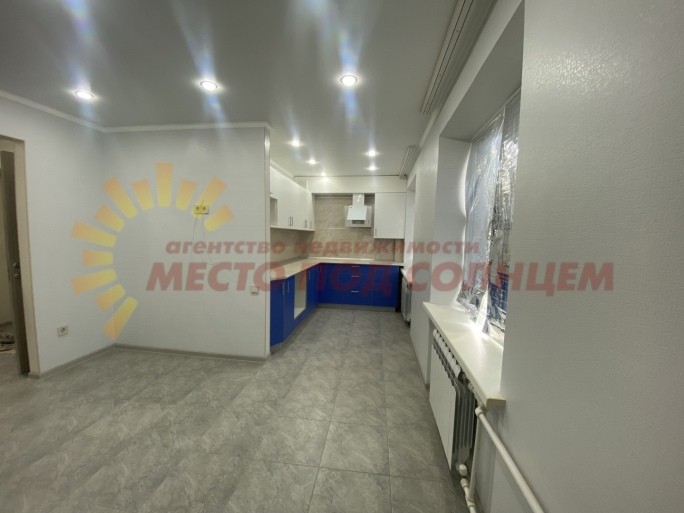 ad5b9a936abe156c007e62cc515f405873e6f5c6d8a9dfd75dd11044033e5530