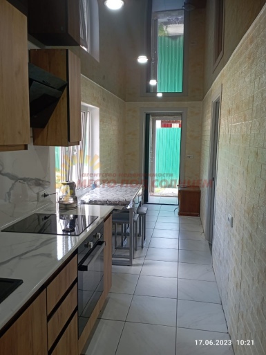 0a8fda8e3942a1cf76aa0f1deb4ed9afab101f645a43e9cb7c5f5c850a30df69