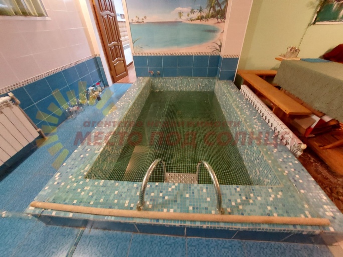 9370b1cb21ccc631684da3ef426e8d7bfa411622078f6e079c0cdb0c5a6fa8df