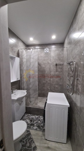 b4ef828e70b950cc4f752bcbf9fa45ca48aae1567b9ade72a41478210942e5de