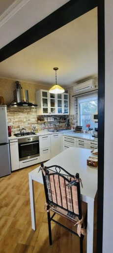 ddae2e541303c96024854edd5305657e1ae7783120a69a9cebb47a2b10b0de6d