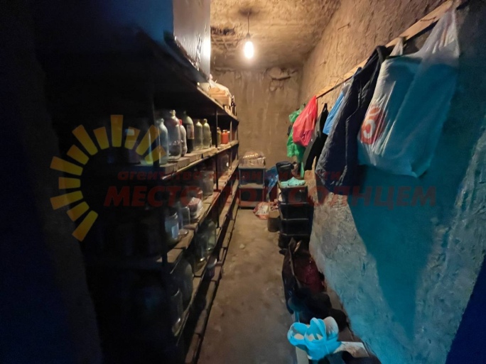 ee471815126439ab3e6449b4ec5e04b1df1291ad16dbf2d17021bcf4c6b32651