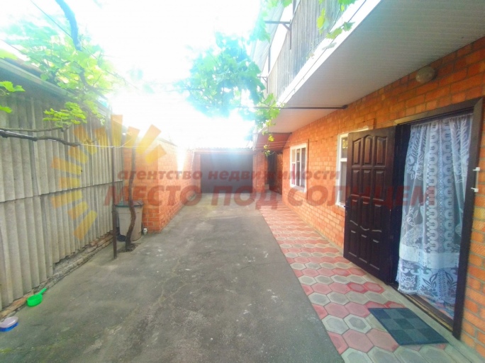 b1b65fa3629f3ba6af97db728a013e255331dea14ae6d6658f1b623cdc286bcf