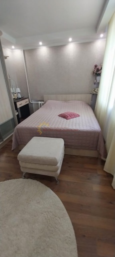 1e079eaf1b0aef0b0385ae0775fc50fddaea9d44df9dcc87973fce1d02a3335b