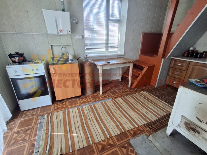 40a24a758445315497a5259f880e689601e591c72f06f6765fcb99dff776b9c4