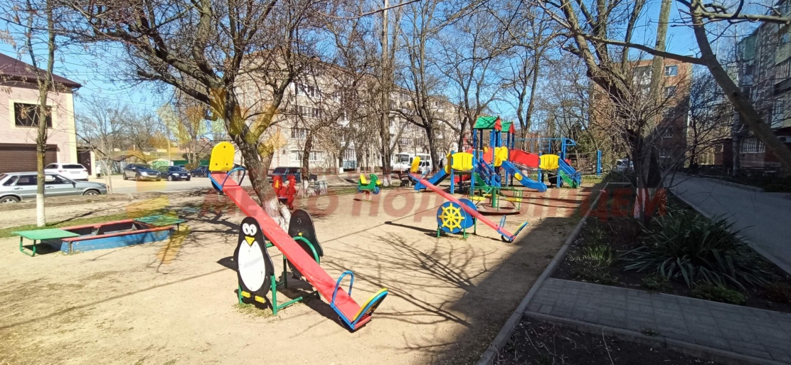 21770e518b0724900bcef7ae8549c1482bd5adef509f820d4a23f6e7efb3e237