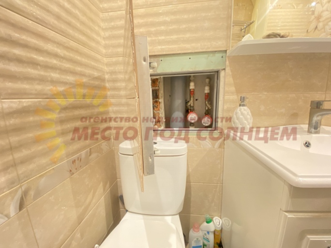 b388ab758293bd9301067a3082fa475eb9133595ca13199b7ebbd4fe389806ef