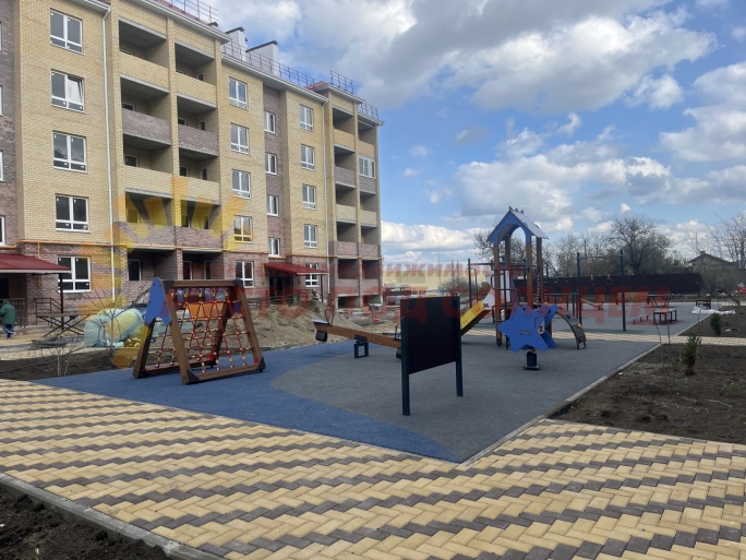 02ba6cc48684ca2a7bb91a9cbb109c624e69dfeba35c070c05c1dc63dab919e6