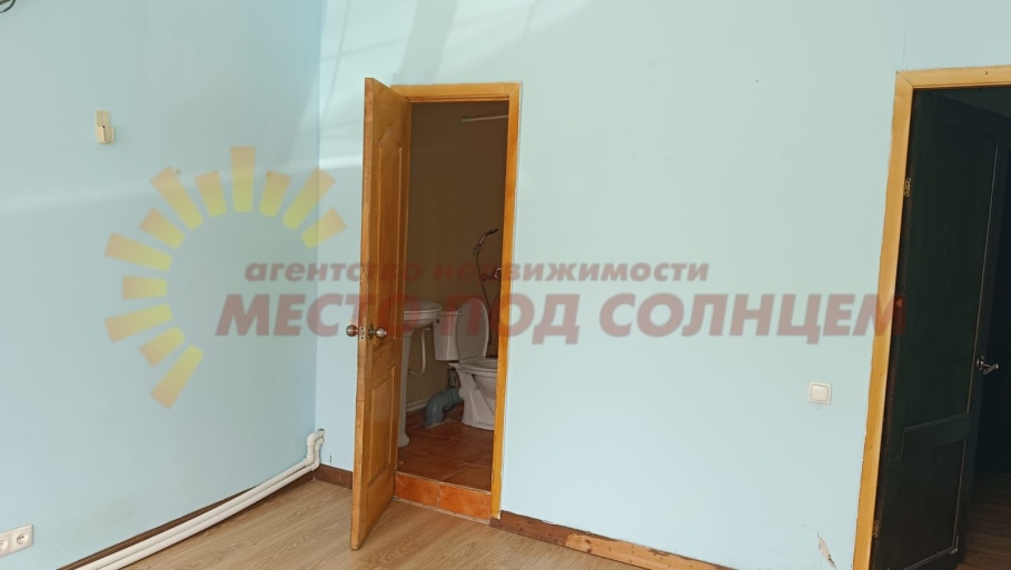 d6da3f45085c170fa8e75f913e2b958b43619c574065b942f59bdf75837f35f5