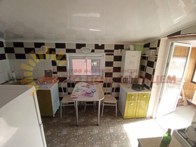 a86f39531f8f72f3677844f3b554e1ff7972a3c10e6f2e66f6130683b46816a0