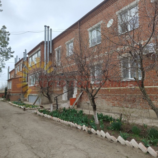 b81247c7c6a83d8af7df5de99ecaa18bae2513e92b0521c2aefcb3465181a366