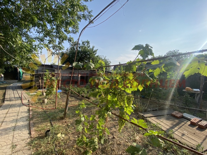 06ce71c57ebaa8b7b37beb991997b865d9b1f07a385704b476174068ae5fc0b3