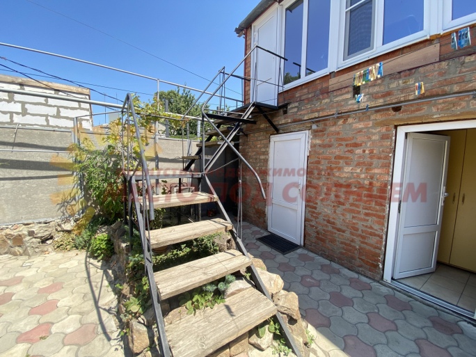 d8005aaf45abff1fe4ed0e4fd8f566e6ad38d6c2792c225f9baf386e257d8102