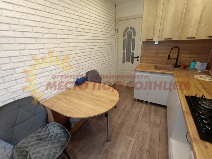 f421f1748d9a40ad3885d8bbc12ea873c0dc87cfd07cab7ac74687b249e5ca17