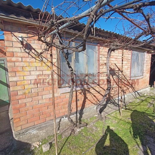 5193aeea76a813297700afadf59c925a01dcec37c8dbfab90434a32d4b6e90cb