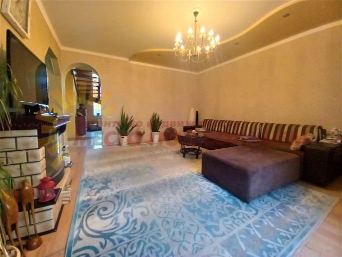 da8cfda9cee4c8a611b4eedfe9e945596e7d4b0cd2c162ccd220707aa2400d9a