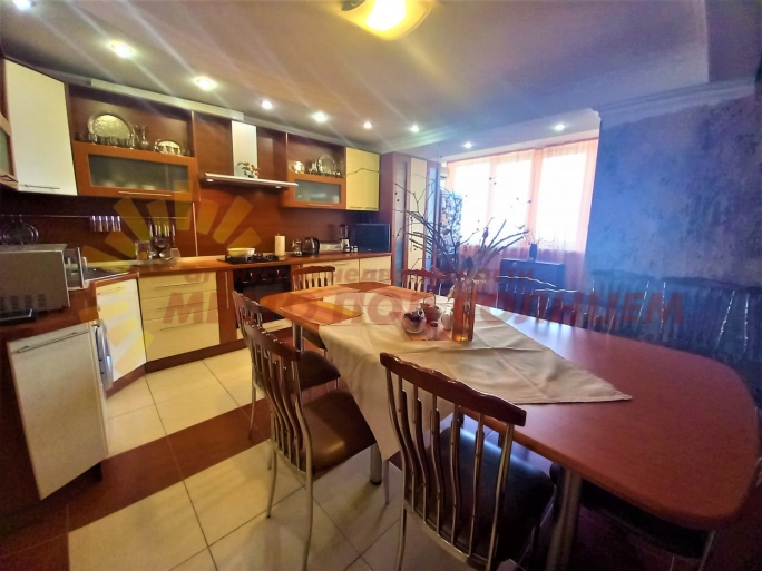 d74572e22247ce57e5ac0cc6faa1c8f61680b18b111ad66aaad2c6d862d6d797